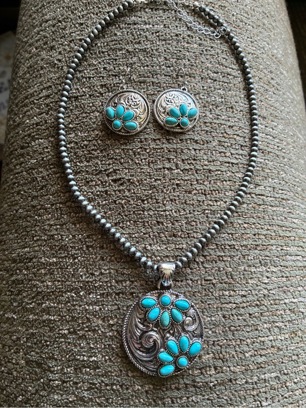 Silver-Tone Turquoise Floral Pendant Necklace and Earring Set